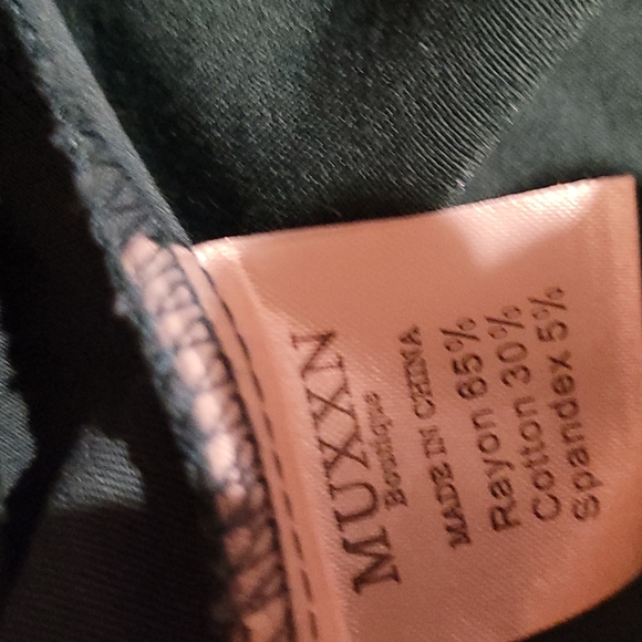 Woman's Muxxn Green Dress, Sz L - Picture 10 of 10